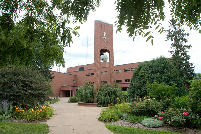 Kleinpell Fine Arts University of Wisconsin River Falls